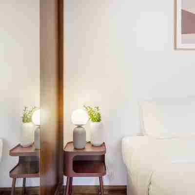 We Apartment by Olala Homes Rooms