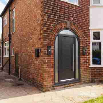 The Langdale - Where Comfort Meets Convenience Hotel Exterior