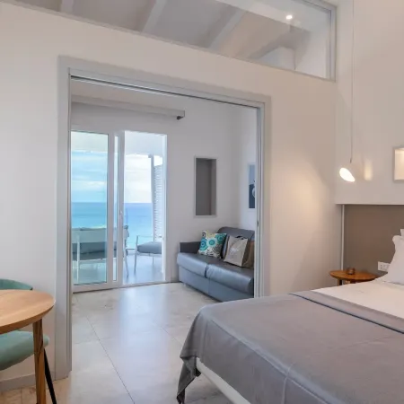 Midenza Seaside & Nature Retreat