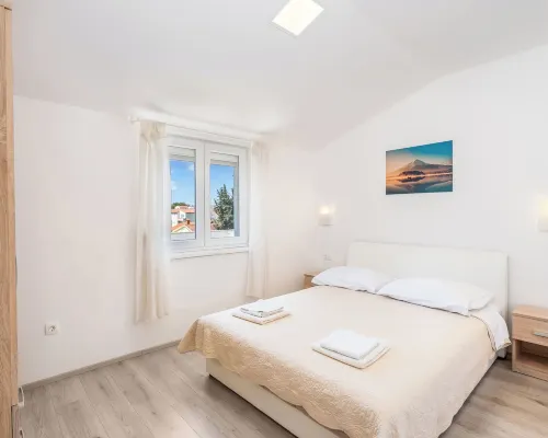 Apartments Baras Hotels in Nin