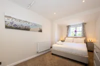 GuestReady - A Haven by the River