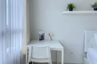 Compact and Warm Studio at Apartment Springlake Summarecon Bekasi By Travelio