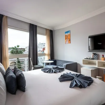 فندق - مطعم المتحف Hotels near ضريح محمد الخامس