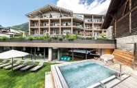 Hotel Das Stachelburg - Uima-altaat