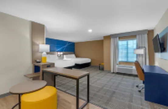 Comfort Inn & Suites