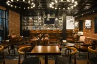 Best Western Plus Newark Airport West - bar