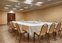 SureStay by Best Western Bakersfield Central