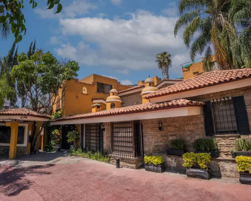 Hotel la Mansion del Sol Hotels near CODE Metropolitano