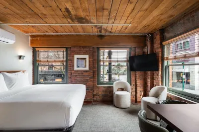 Block House Các khách sạn gần Khu Strathcona