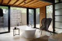 Lion Sands Ivory Lodge - Romantic