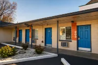 City Center Motel - Medford, or Hotels in 
