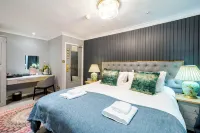 Waterhead Rooms & Suites - Parking and Light Breakfast - Homestays