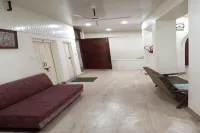SAH HAVELI 400m WALK TO KASHI VISHWANATH