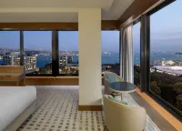 DoubleTree by Hilton Istanbul Macka Hotels near Dolmabahce Clock Tower