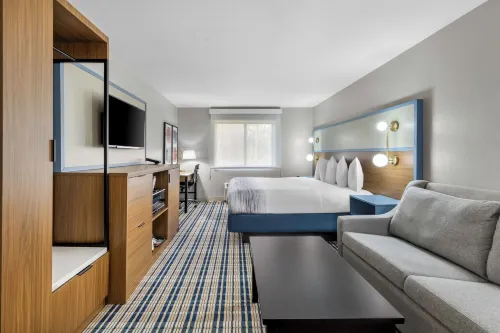 AmericInn by Wyndham Delafield