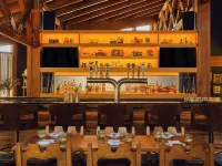 Trailborn Jackson Hole - bar