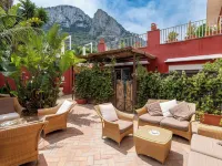 Palatium Mari Hotels in Capri Town