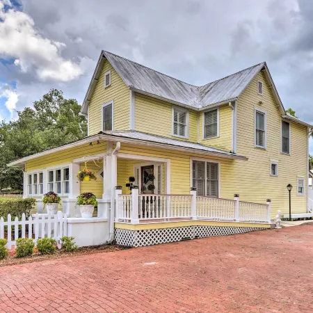 Historic Green Cove Springs Home - Walk to Coast!