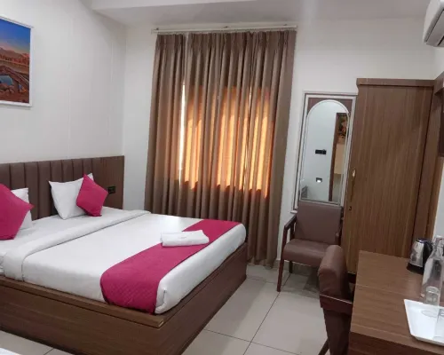 Gokul Dham Hotels in Haridwar