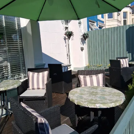 Barbican Hotel