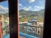 Son Tinh Hotel Hotéis em Đồng Văn