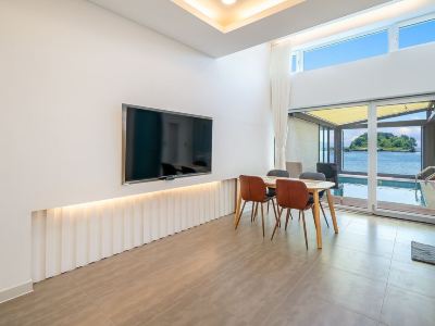 Changwon 055 Poolvilla