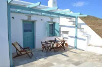 Villa Ioanna Blue- Vacation Houses for Rent 300 Metres by the Sea - موقف سيارات