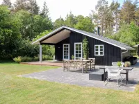 Secluded Retreat with Hot Tub - Wifi
