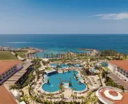 Olympic Lagoon Resort Paphos - vasca da bagno