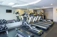 Revolution Hotel - Gym