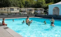 Cozy Coco Sweet Glamping Tent for 4 - Pools