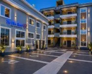 The Blue Resort - Apartments