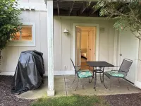 Cozy Condo 1 Bedroom/1 Bath - 4-Star