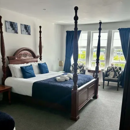 The Harbour Hotel