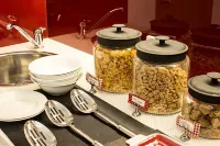 Best Western Plus Camperdown Suites - 2-Star