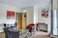 Best Western Plus Camperdown Suites - 2-Star
