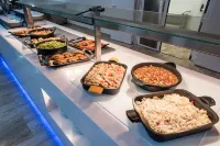 THB Royal - breakfast