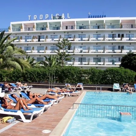 Hotel Tropical