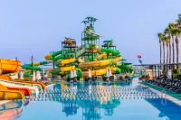 Crystal Centro Pearl Collectıon - Resorts