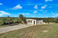 Hill Country Hideaway Modern Barndominium for 6 - 4성급