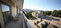 Arcadian Design Loft - balcony