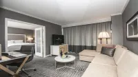 InterContinental Hotels KANSAS CITY AT THE PLAZA by IHG - 5-Star