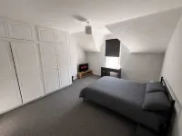 Alice Place 4BR Long-term Stay Parking, Wifi - 2-Star