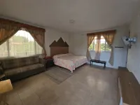 Hotel Paradise Inn - Mountain view