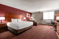 Ramada by Wyndham Grand Forks - 3-Star