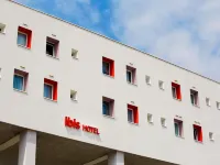 Ibis Lorient Centre Gare - 3 estrellas