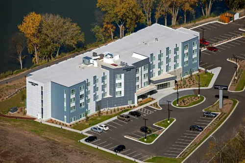 Courtyard Appleton Riverfront - Wifi
