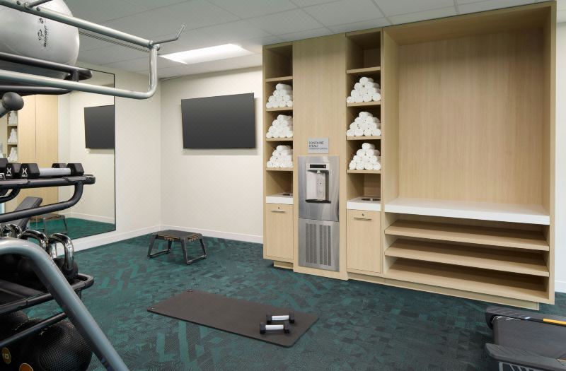 TownePlace Suites by Marriott Montreal Airport photo 4