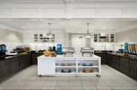 Homewood Suites by Hilton Champaign-Urbana - فطور