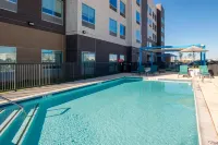 Tru by Hilton Coppell DFW Airport North - Pools
